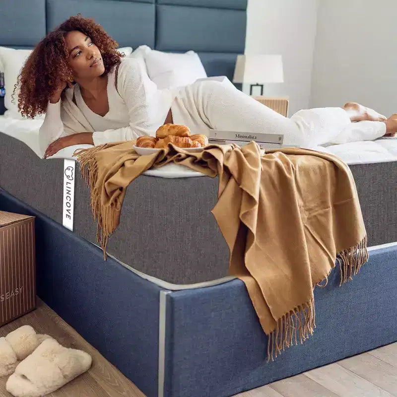 Matelas hybride à ressorts et à mémoire de forme Lincove 12 pouces - Matelas mi-ferme certifié CertiPUR-US - Soutien adaptatif, soulagement de la pression - Fabriqué aux États-Unis