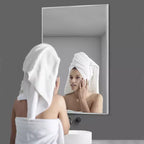 Miroir mural décoratif rectangulaire Dovelina à cadre métallique moderne