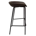 Tabouret de bar moderne LeisureMod Servos en similicuir rembourré et structure en fer noir