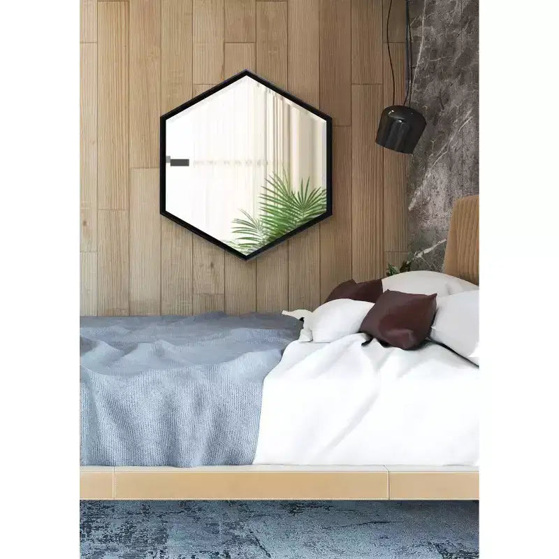 Miroir Mural Hexagonal Calder - Kate & Laurel All Things Decor