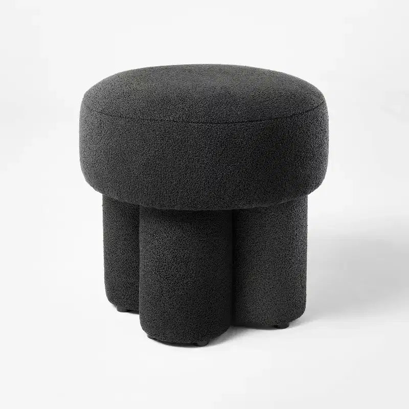 Pouf / repose-pieds d'appoint entièrement rembourré en bouclette – Threshold