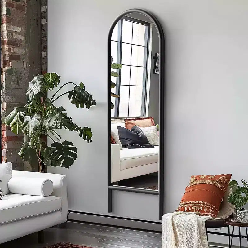Miroir sur pied plein cadre Dovelina à cadre en bois, dessus arqué