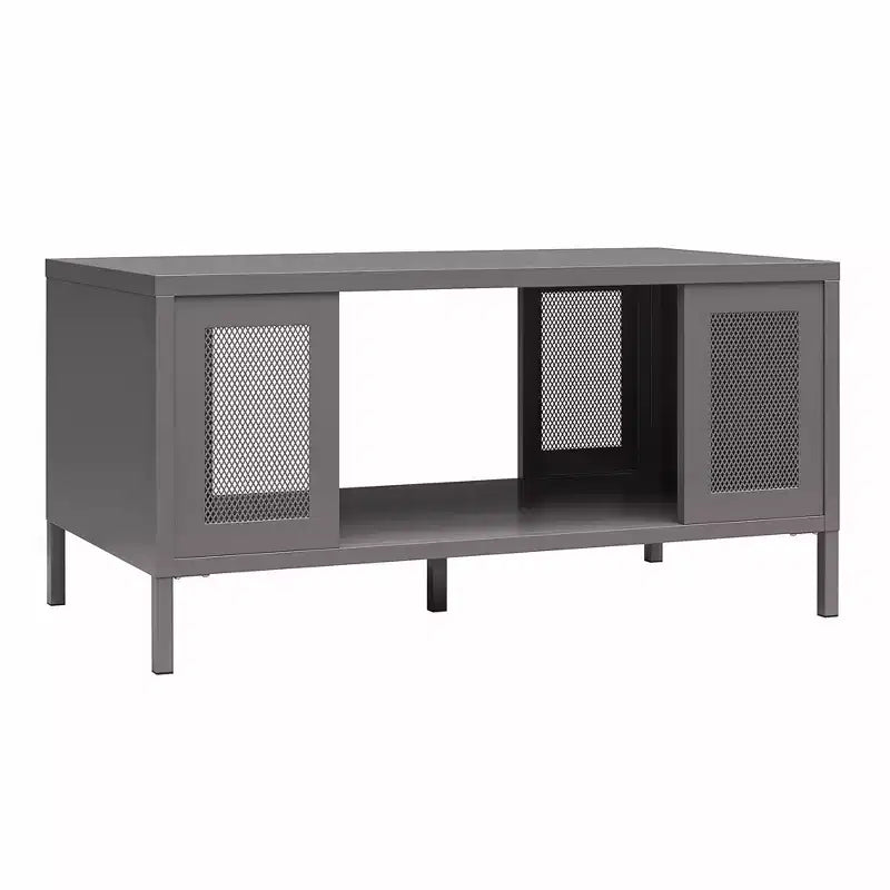 Table basse en métal Shadwick RealRooms avec accents en maille métallique perforée