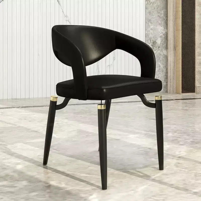 Chaise de salle à manger moderne LeisureMod Entice – Siège en cuir rembourré avec dossier ouvert incurvé et pieds en métal, cuisine moderne, salle à manger, maison, sièges de café