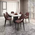 LeisureMod Amalfi Chaise de salle à manger moderne, assise en tissu rembourré avec pieds en métal, chaise d'appoint confortable pour cuisine, salle à manger ou bureau