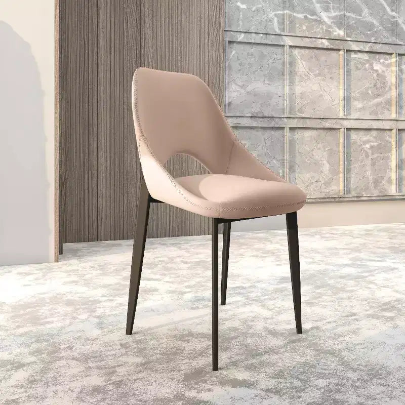 LeisureMod Amalfi Chaise de salle à manger moderne, assise en tissu rembourré avec pieds en métal, chaise d'appoint confortable pour cuisine, salle à manger ou bureau