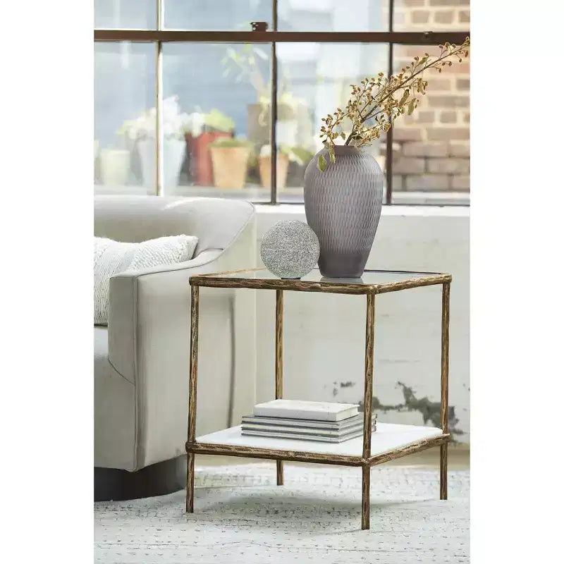 Table d'appoint Signature Design by Ashley Ryandale, finition laiton antique