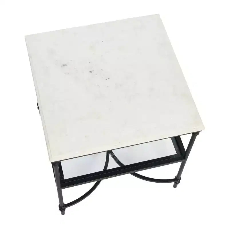 Table d'appoint Libertine de Storied Home