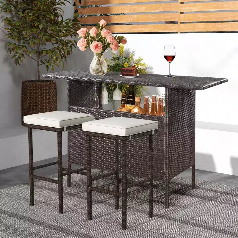 Tabourets de bar en osier Costway, lot de 2, avec coussins d'assise amovibles, repose-pieds, supporte jusqu'à 180 kg