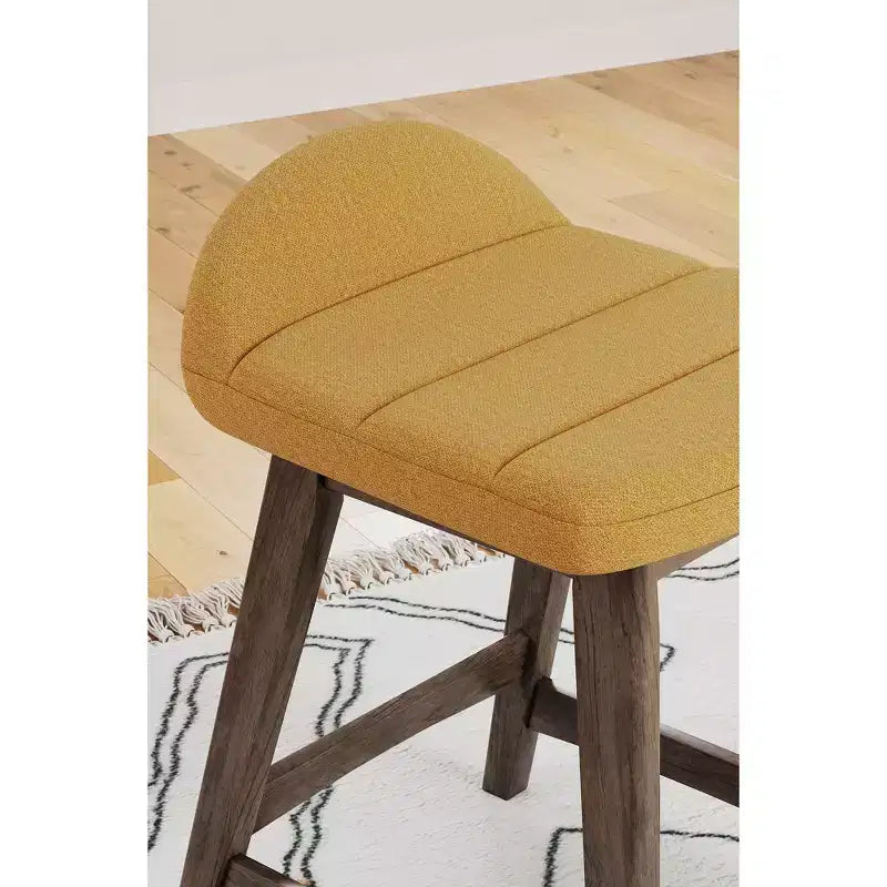 Signature Design by Ashley Lyncott, lot de 2 tabourets de bar rembourrés à hauteur de comptoir avec coussin en mousse, moutarde