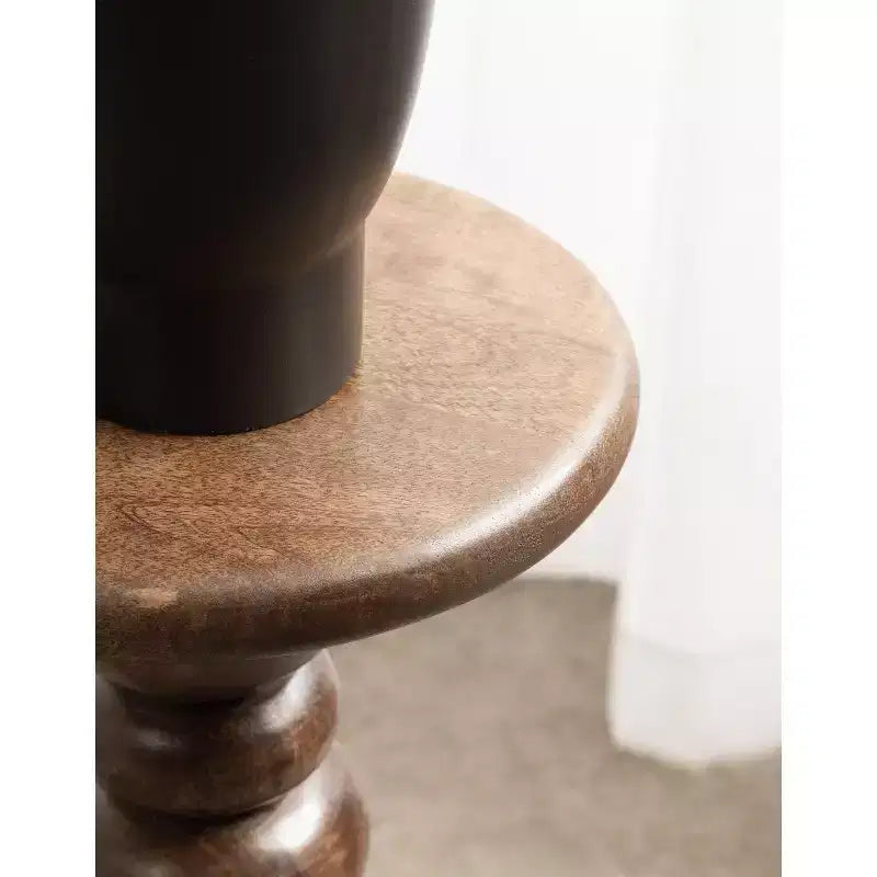 Table d'appoint Tirollo par Kate and Laurel