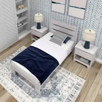 Cadre de lit simple Plank+Beam Farmhouse avec tête de lit en planches, lit plateforme en bois massif