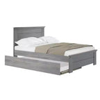 Lit double de ferme en bois massif Plank+Beam avec tête de lit à panneaux et lit gigogne