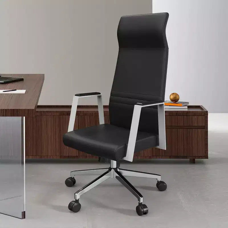 Chaise de bureau ergonomique LeisureMod Adorit à dossier haut en cuir - Pivotante et inclinable - Chaise de bureau exécutive réglable