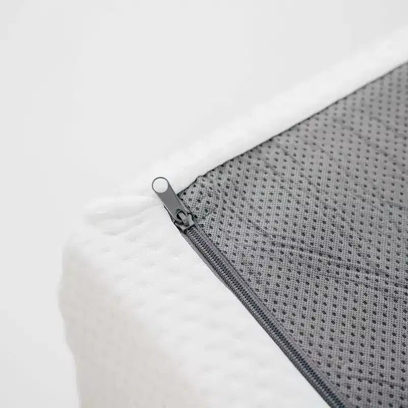 Matelas en mousse à mémoire de forme rafraîchissant au thé vert Bryt – Matelas en boîte
