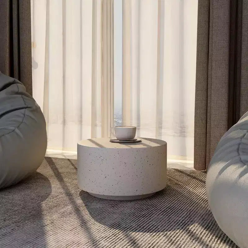 LeisureMod Terra Table Basse Ronde 36 en Fibre de Verre - Table d'Appoint Résistante aux Intempéries pour Intérieur et Extérieur, Design Minimaliste pour Salon, Bureau ou Patio