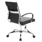Chaise de bureau LeisureMod Benmar en cuir côtelé - Chaise de bureau exécutive pivotante et inclinable de style Mid-Century Modern - Piètement chromé