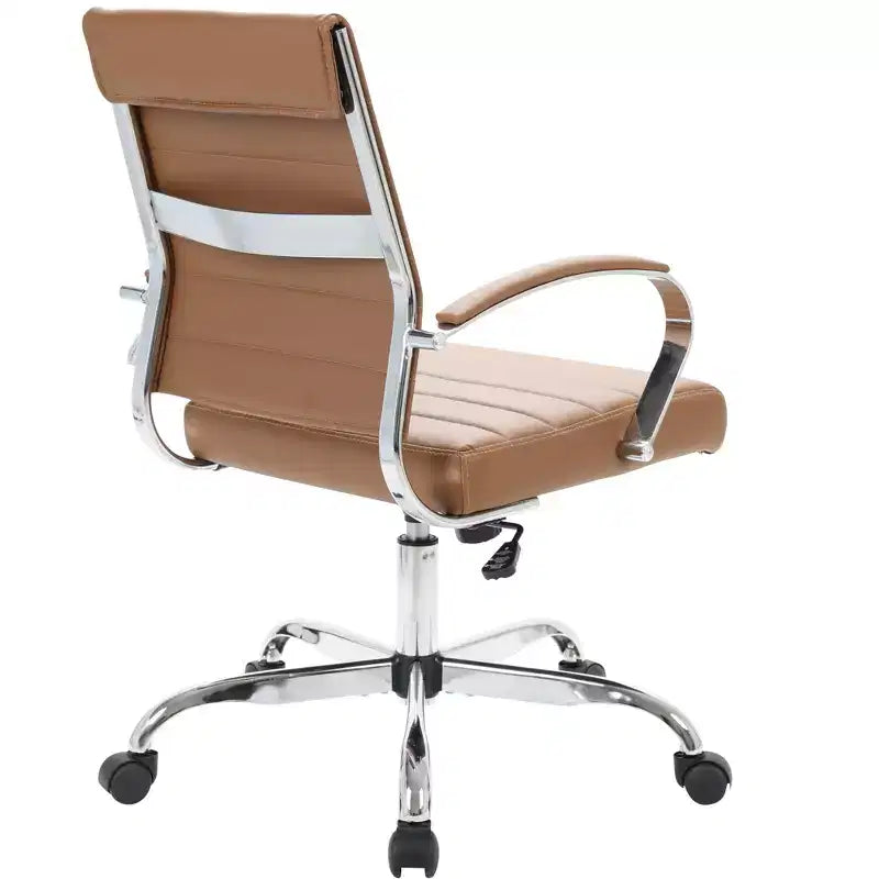 Chaise de bureau LeisureMod Benmar en cuir côtelé - Chaise de bureau exécutive pivotante et inclinable de style Mid-Century Modern - Piètement chromé
