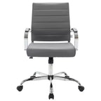 Chaise de bureau LeisureMod Benmar en cuir côtelé - Chaise de bureau exécutive pivotante et inclinable de style Mid-Century Modern - Piètement chromé