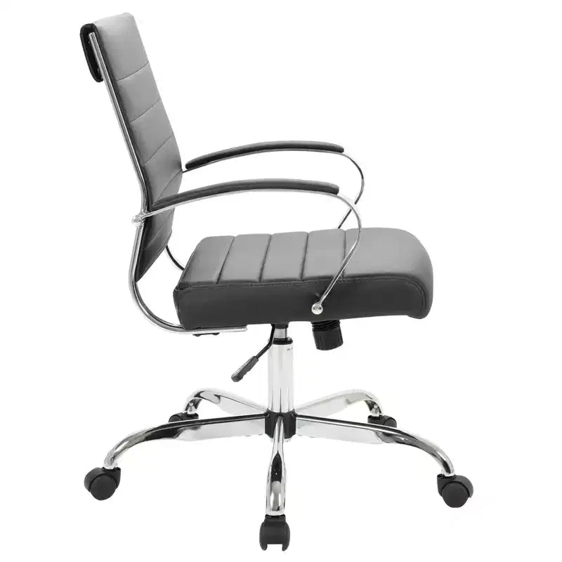 Chaise de bureau LeisureMod Benmar en cuir côtelé - Chaise de bureau exécutive pivotante et inclinable de style Mid-Century Modern - Piètement chromé