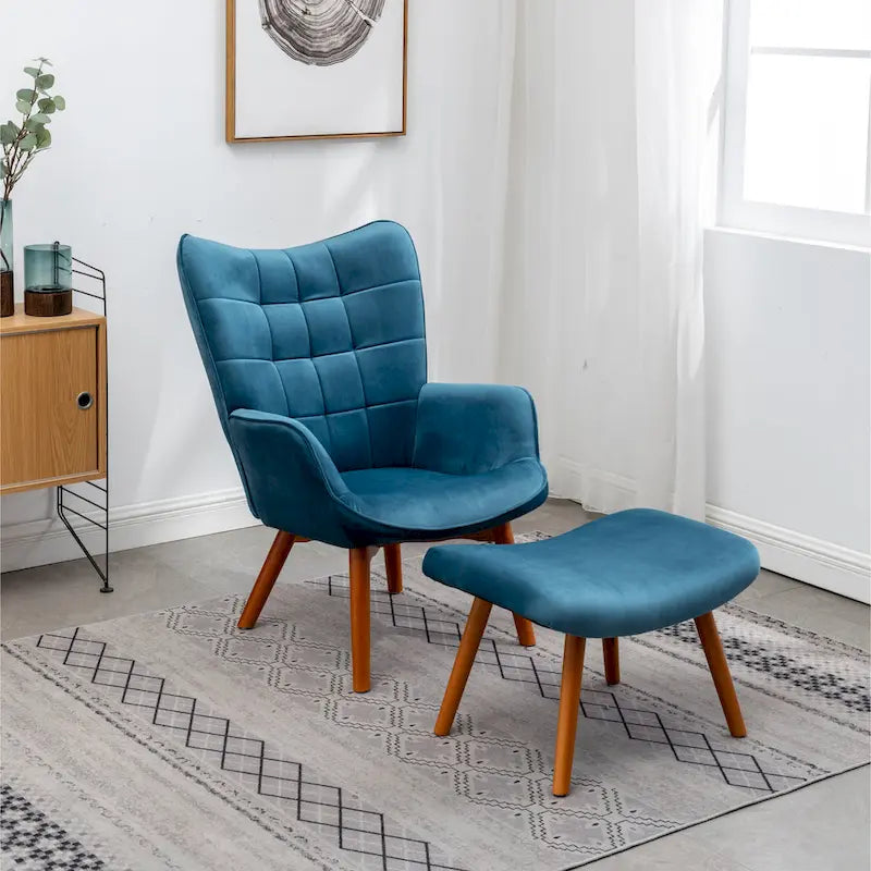 Fauteuil d'appoint capitonné en velours doux avec pouf Carson Carrington Aasen