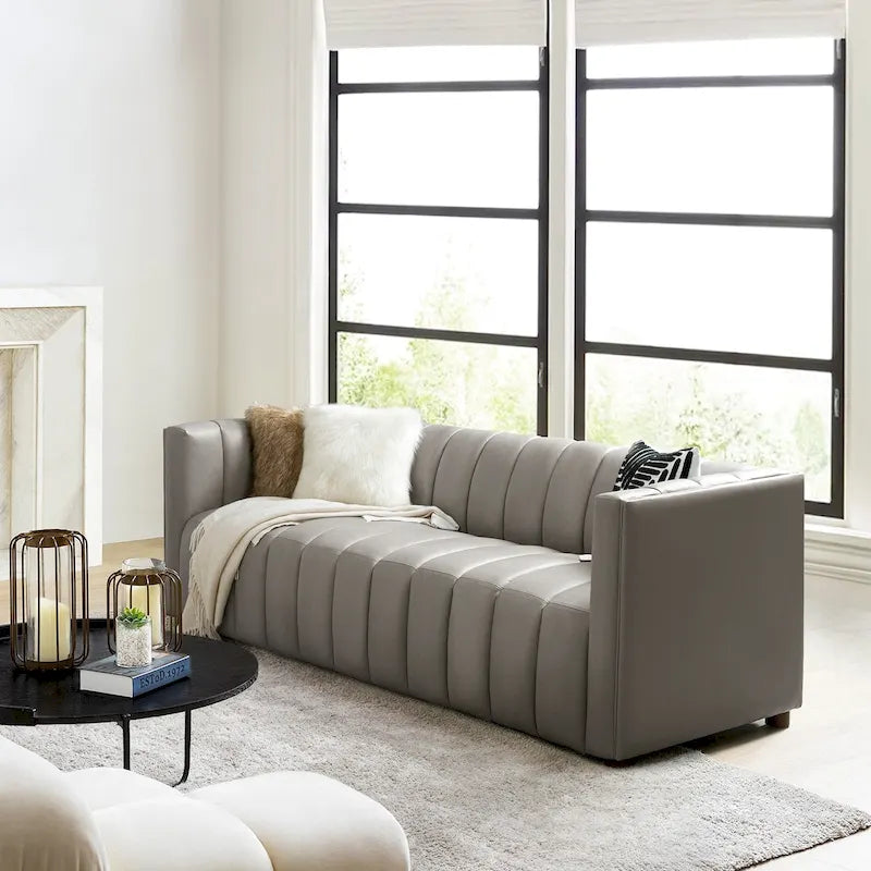 Canapé incurvé en cuir véritable Olinto Modern Camel de 83 pouces avec dossier capitonné par HULALA HOME
