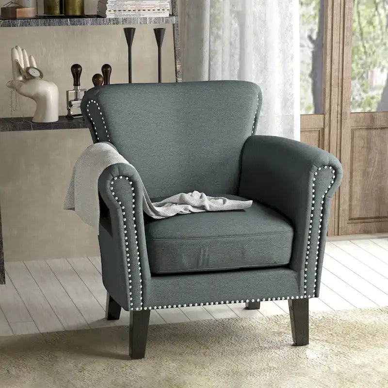 Fauteuil de club contemporain à accoudoirs roulés Brice avec garniture de clous décoratifs par Christopher Knight Home