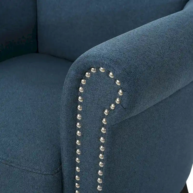 Fauteuil de club contemporain à accoudoirs roulés Brice avec garniture de clous décoratifs par Christopher Knight Home
