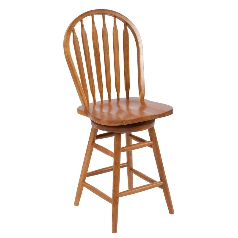 Tabouret de bar pivotant à hauteur de comptoir Windsor en chêne moyen massif