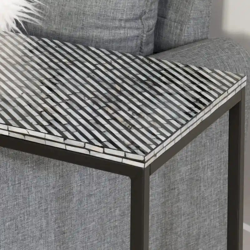 Table d'appoint en mosaïque de poisson capiz Shawnee