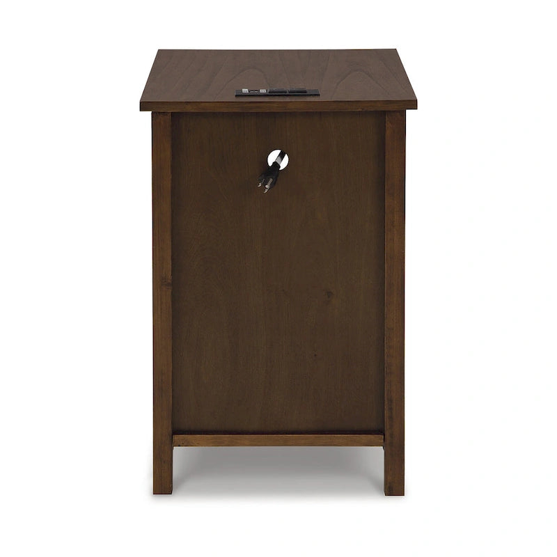 Table d'appoint de la collection Signature Design by Ashley Treytown - 16 L x 24 P x 24 H