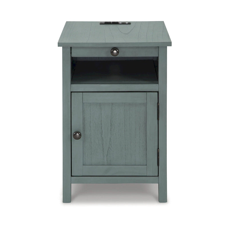 Table d'appoint de la collection Signature Design by Ashley Treytown - 16 L x 24 P x 24 H