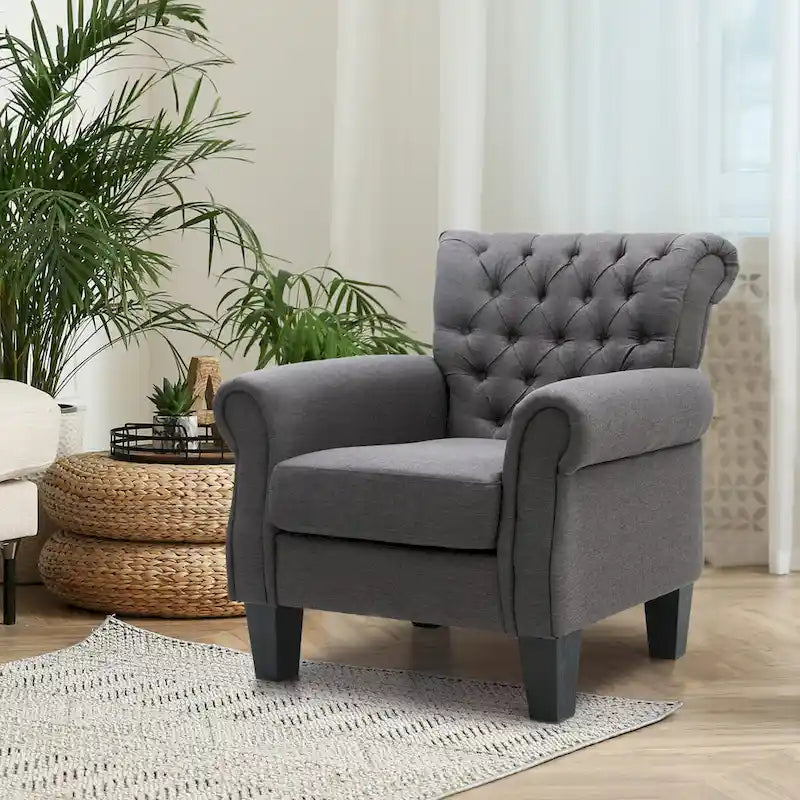 Fauteuil club confortable avec accoudoirs et siège rembourré