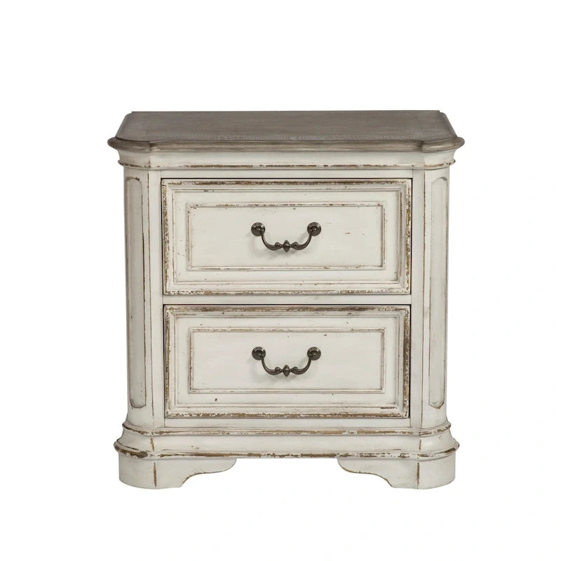 Ensemble de lit tapissé, commode avec miroir et table de nuit Magnolia Manor
