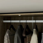 Armoire avec accents en rotin – Organiseur de vêtements spacieux et stylé