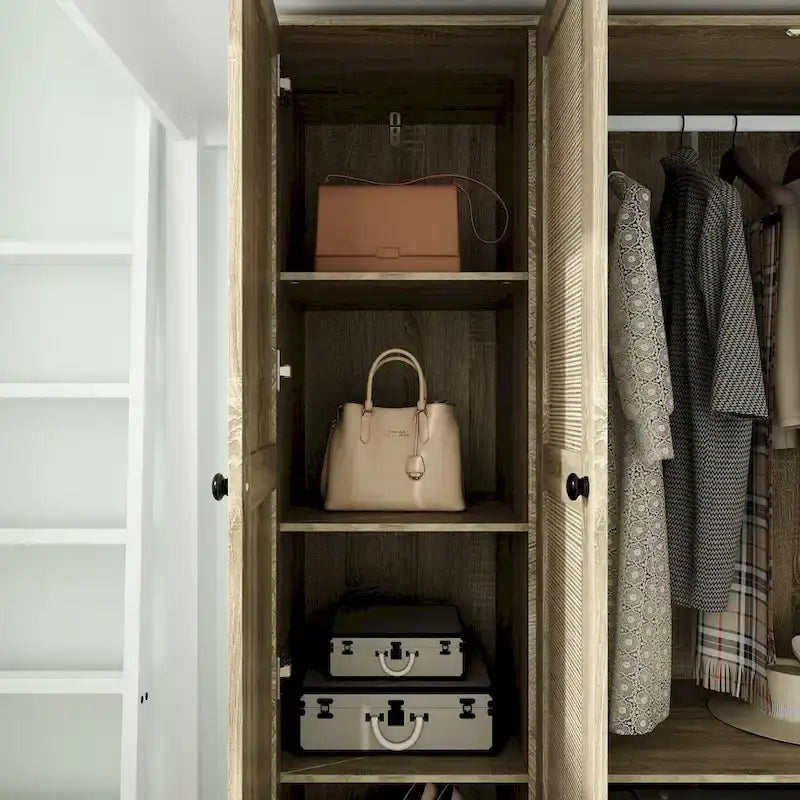 Armoire avec accents en rotin – Organiseur de vêtements spacieux et stylé