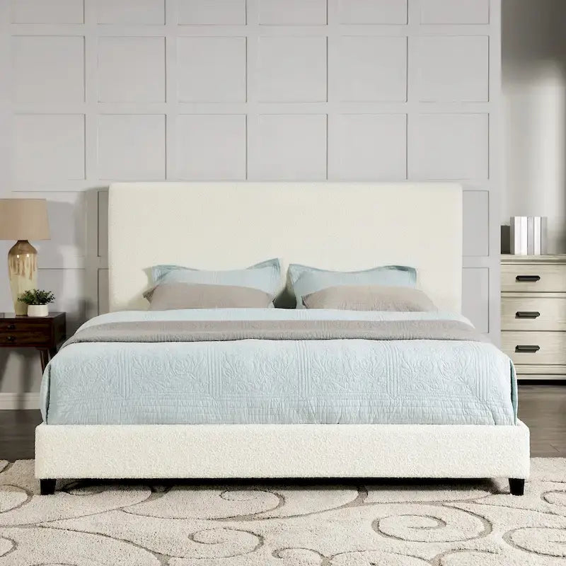 Lit plateforme capitonné avec tête de lit haute en bouclé blanc