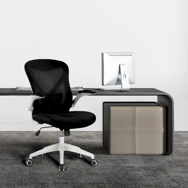 Chaise de bureau ergonomique en maille Porthos Home Cole avec base en nylon et mécanisme d'inclinaison