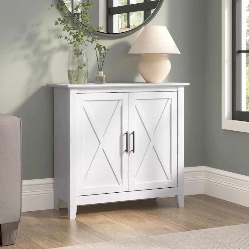 Petit meuble de rangement Key West avec portes par Bush Furniture