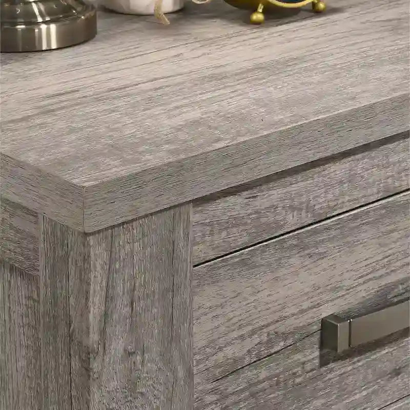 Ensemble de chambre à coucher contemporain Roundhill Furniture Floren en bois gris patiné, avec lit à panneau, commode, miroir, table de nuit et chiffonnier