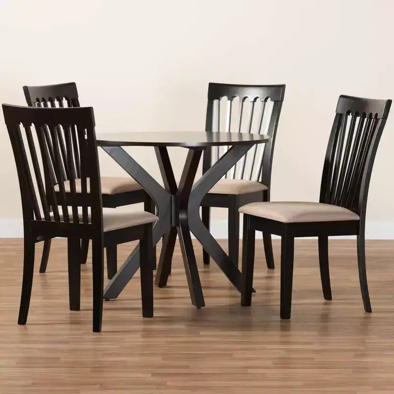 Ensemble de salle à manger 5 pièces Baxton Studio Lore en tissu sable moderne et bois fini brun foncé