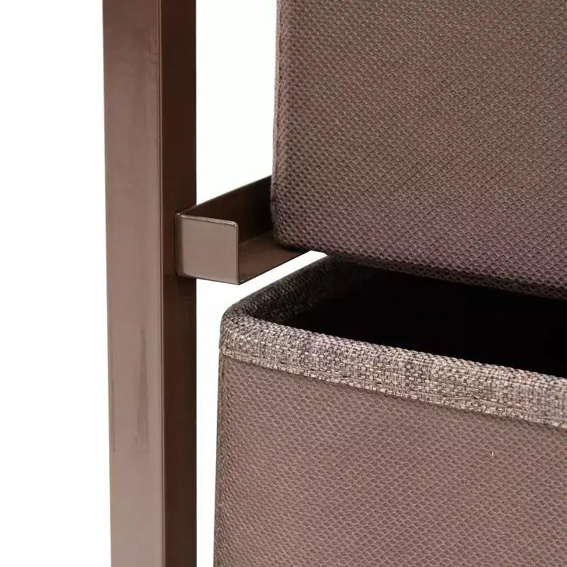 Crestlive Products Commode à 9 tiroirs pour chambre à coucher, tour de rangement verticale avec cadre en acier robuste, plateau en bois, tiroirs en tissu faciles à tirer, poignées en bois.