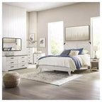 Commode à six tiroirs Shawburn de Signature Design by Ashley, bicolore blanc délavé et gris rustique, style ferme moderne