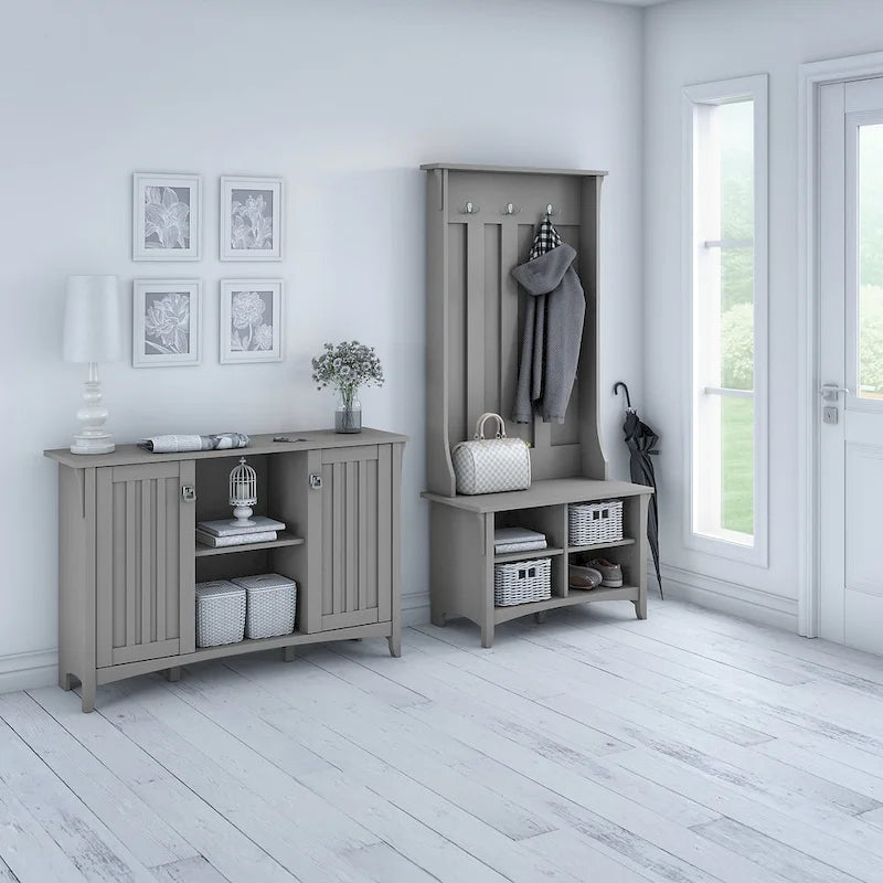 Ensemble de rangement pour entrée Salinas avec porte-manteau, banc à chaussures et armoire