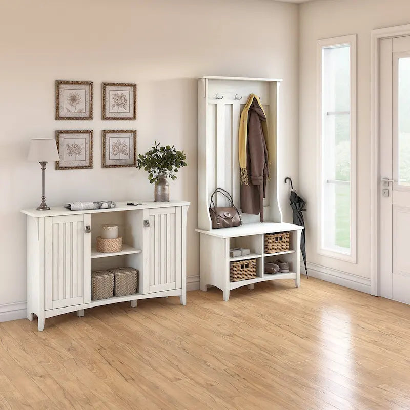 Ensemble de rangement pour entrée Salinas avec porte-manteau, banc à chaussures et armoire