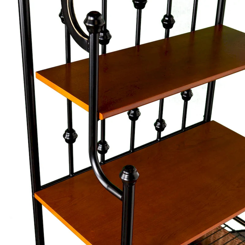 Étagère de boulanger SEI Furniture Docherty noire avec paniers en rotin