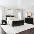 Lit Queen, table de nuit et commode Homestyles Oak Park en bois noir