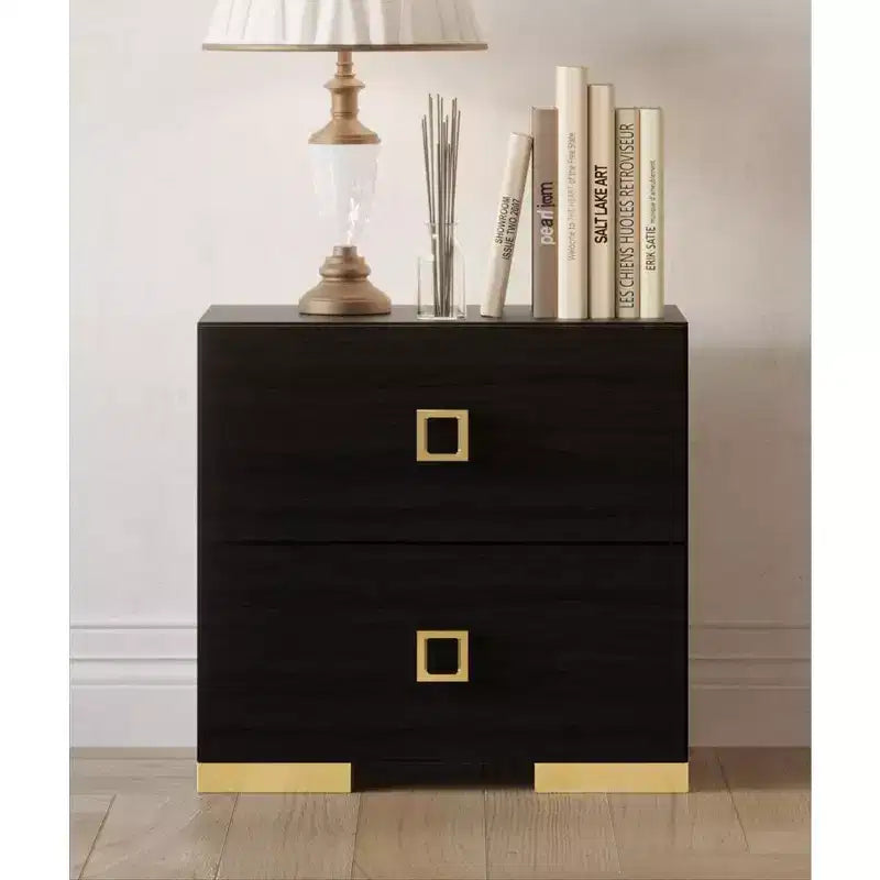 ChaletPosh deux tables de chevet