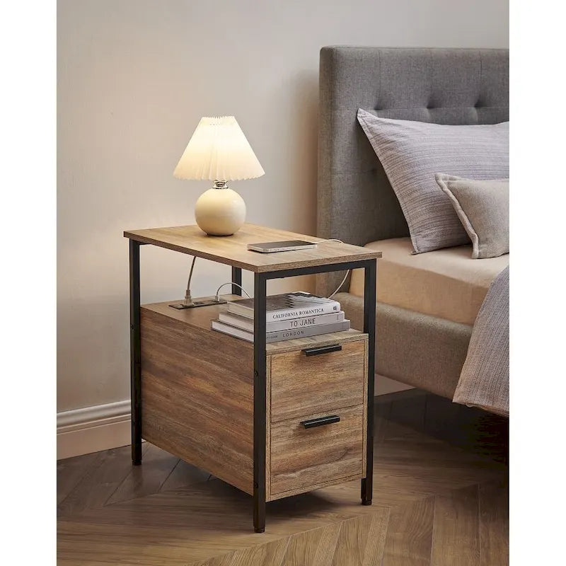 Table de chevet mince à 2 tiroirs avec 2 étagères ouvertes et station de recharge pour salon ou chambre à coucher