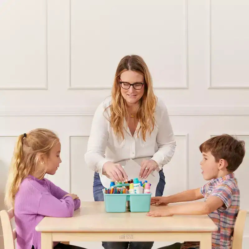 Table carrée en bois dur ECR4Kids 76 cm x 76 cm avec pieds de 56 cm, Meubles pour enfants